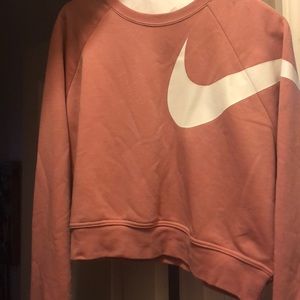 Cropped light pink nike sweatshirt